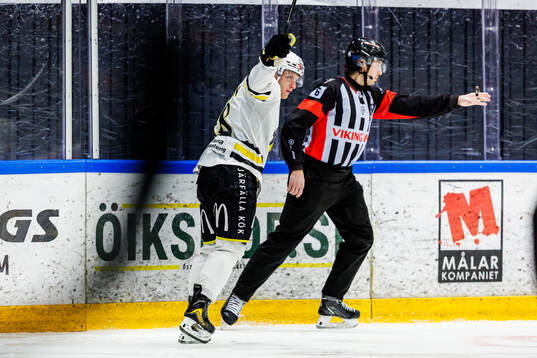 AIKs Oskar Magnusson jublar