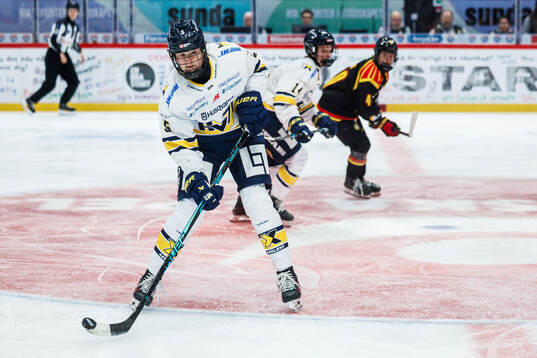 HV71s Julia Shaunessy