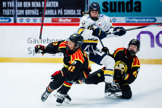 Brynäs Viivi Vainikka och Noora Tulus