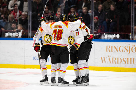 Brynäs Axel Jonsson-Fjällby jublar