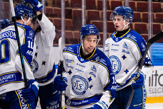 Leksands Max Veronneau jublar