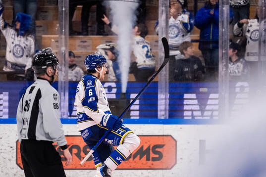 Leksands Alexander Lundqvist jublar