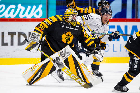 Skellefteås målvakt Strauss Mann