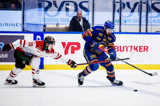Örebros Egor Polin och Djurgårdens Albin Grewe