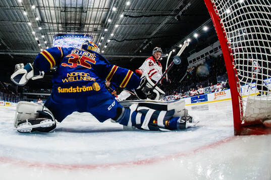 Örebros Egor Polin gör 0-2 bakom Djurgårdens målvakt