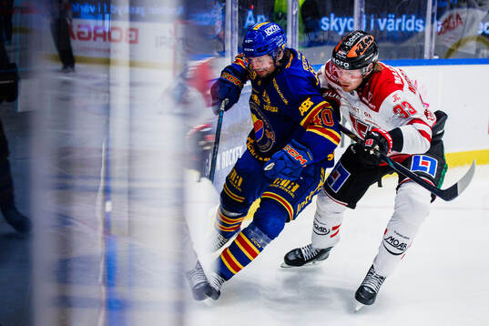 Djurgårdens Jacob Josefson och Örebros Christopher