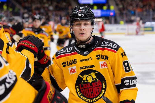 Luleås Otto Leskinen jublar