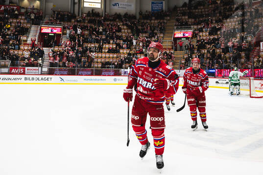 Timrås Anton Lander jublar