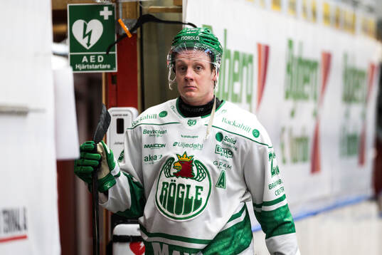 Rögles Josh Dickinson deppar