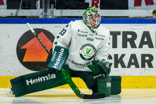 Färjestads målvakt Emil Larmi