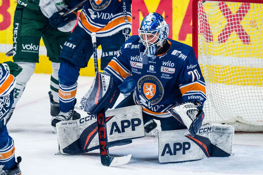 Växjös målvakt Adam Åhman