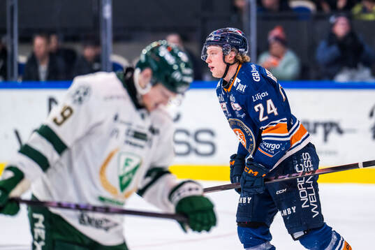 Färjestads Oskar Steen deppar och Växjös Karl Henriksson
