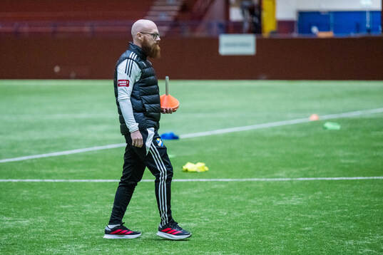 Östers IFs tränare Max Mölder