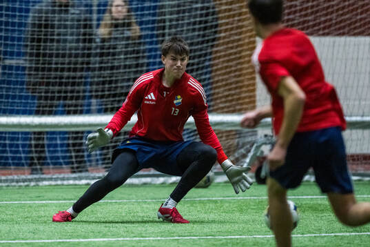 Östers målvakt Leo Enzenross