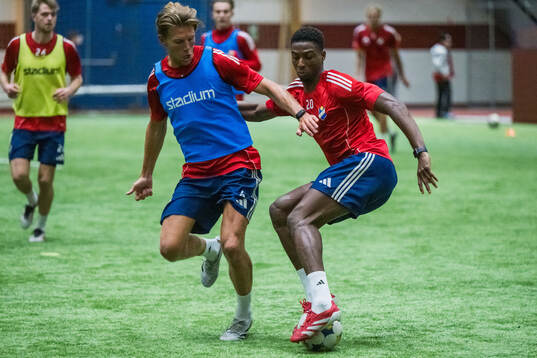Östers IFs Noah Söderberg och Mousa Jatta