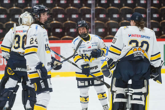 HV71s Eimear Leacy