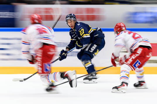 HV71s Jonathan Ang