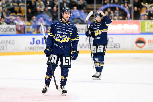 HV71s Olle Alsing deppar