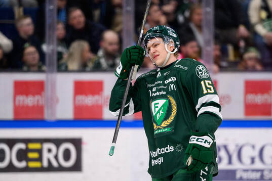 Färjestads Jack Berglund deppar