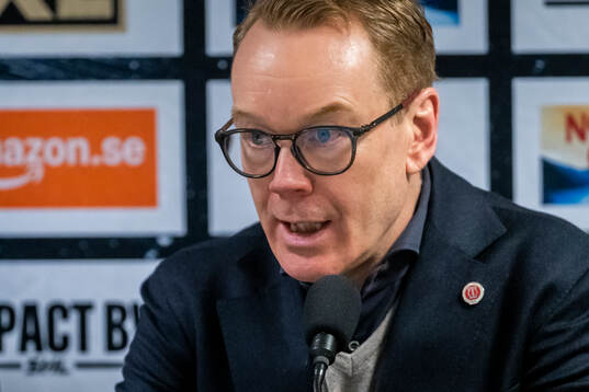 Örebros tränare Niklas Eriksson på presskonferansen