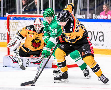 Rögles Anton Bengtsson och Luleås Erik Gustafsson