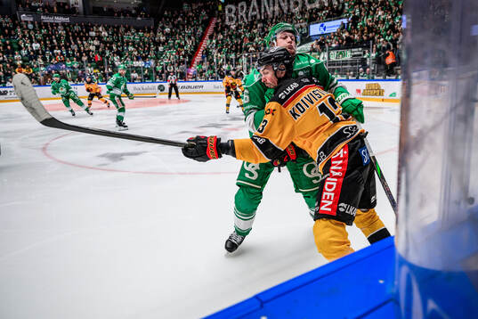 Rögles Paul LaDue och Luleås Eetu Koivistoinen