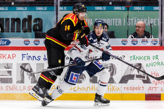 Brynäs Robert Hägg och Linköpings Nicholas Shore