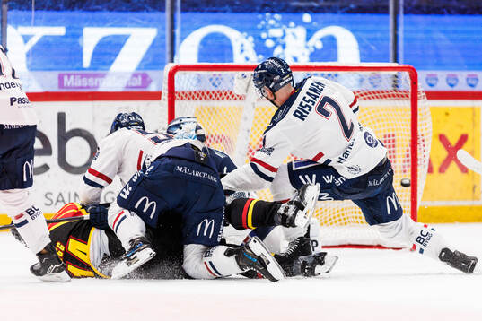 Brynäs Robert Hägg gör 3-3