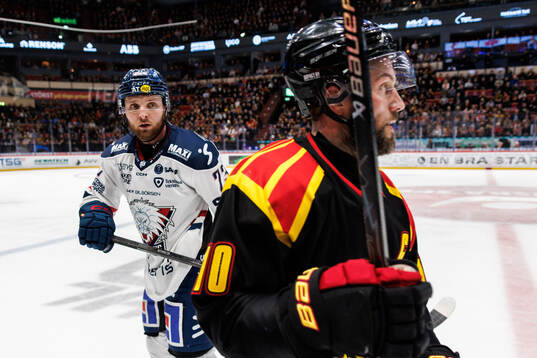 Linköpings Robin Kovacs och Brynäs Johan Larsson