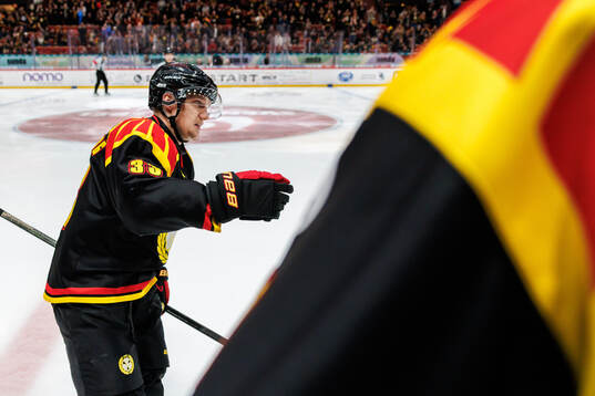 Brynäs Jakob Silfverberg jublar