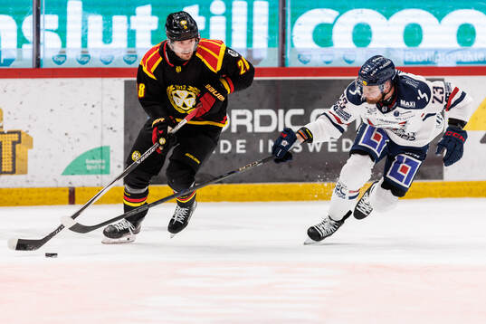 Brynäs Johannes Kinnvall och Linköpings Robin Kovacs