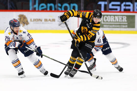 Växjös Sebastian Strandberg och Skellefteås Valter