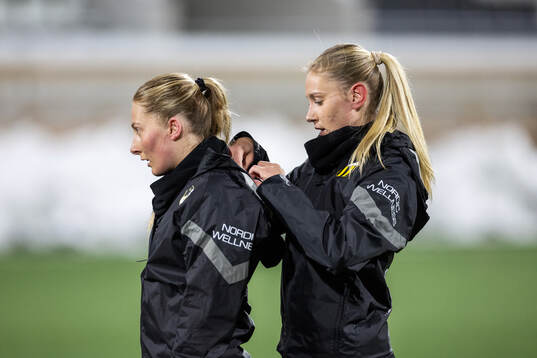 Häckens Josefine Baudou och Tilde Karlsson