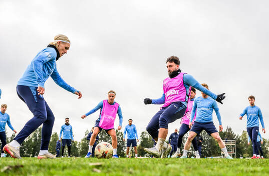 Bläddra bland fler bilder av Fotboll, Allsvenskan, Malmö FF, Träningsläger, Dag 2