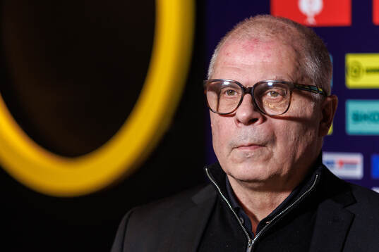 Assistant coach Anders Carlsson  of Brynäs
