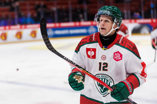 Max Friberg of Frölunda celebrates