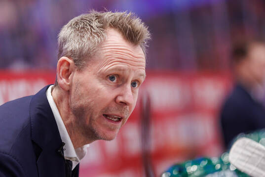 Coach Robert Ohlsson of Frölunda