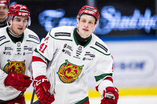 Moras Romeo Edvardsen Sörensen jublar