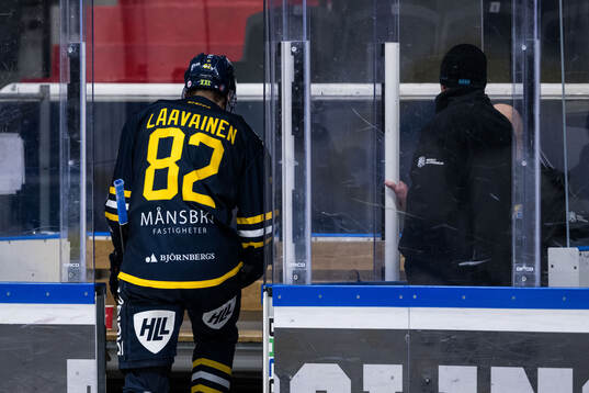 Södertäljes Roope Laavainen deppar