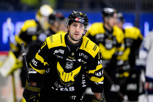 Västerås Konstantin Komarek deppar