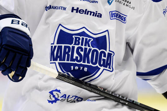 Karlskogas klubbmärke på matchtröja