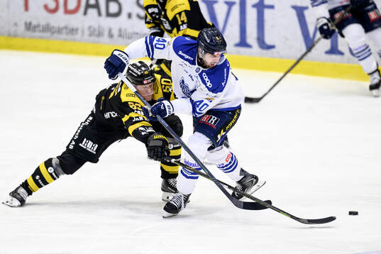 Västerås Niclas Lundgren och Karlskogas Kalle Jellvert