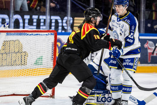 Brynäs Nicklas Bäckström jublar