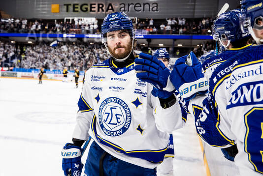 Leksands Nolan Stevens jublar