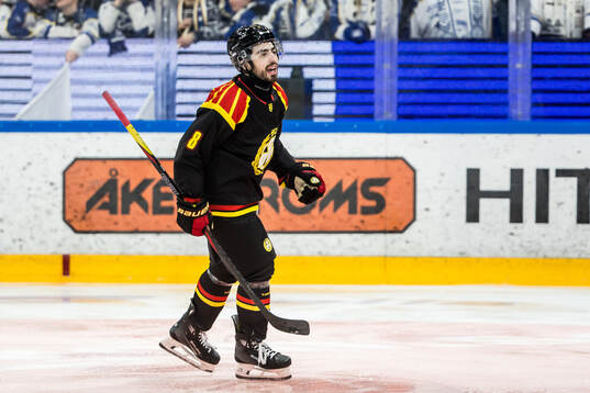 Brynäs Bobby Trivigno jublar