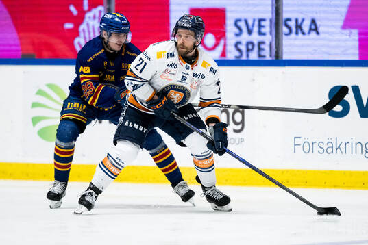 Djurgårdens Håvard Salsten och Växjös Brian Cooper