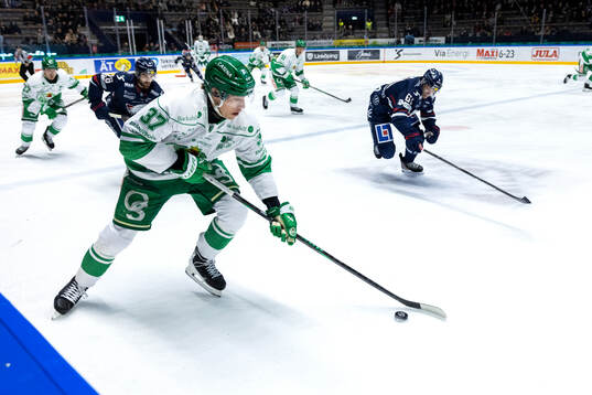 Rögles Albin Sundsvik och Linköpings Markus Ljungh