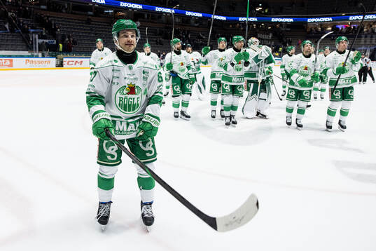 Rögles Leon Bristedt jublar