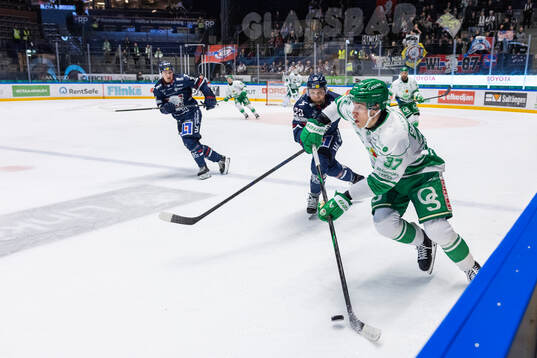 Linköpings Robin Kovacs och Rögles Albin Sundsvik