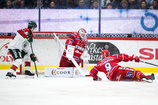 Timrås målvakt Tim Juel